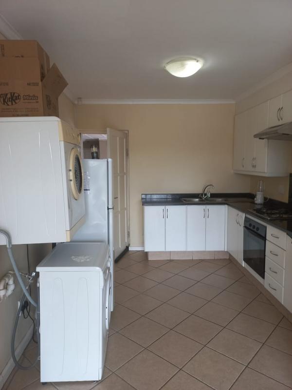 To Let 2 Bedroom Property for Rent in West Hill Eastern Cape